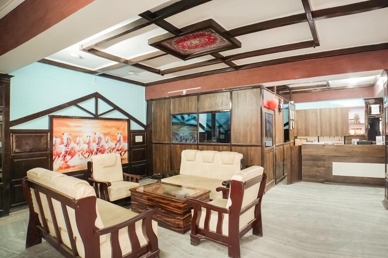 Oyo Hotel Konark Inn Bareli Zewnętrze zdjęcie